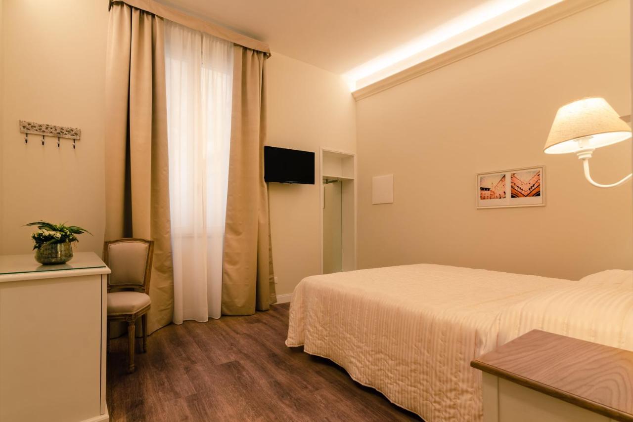 Bed & Breakfast Il Giardino Di Pantaneto Residenza D'epoca 2*